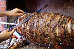 Cağ Kebabı: Türkiye'nin Lezzetli Yemeklerinden Biri